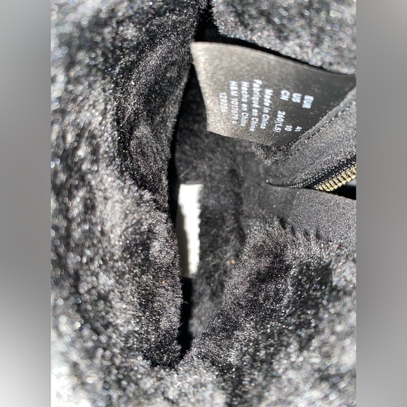 NWOT - Woman’s H&M Warm Ankle Boots with side Zipper (Size: Woman 10.0) - Picture 6 of 14